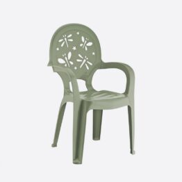 Lastetool seljatoega, SKU 06201. Lastele mõeldud tool seljatoega, mis pakub tuge.